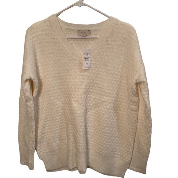 Loft Sweater Womens Size Medium NWT v-neck Sweater textured Fuzzy cozy M ivory - Picture 1 of 6